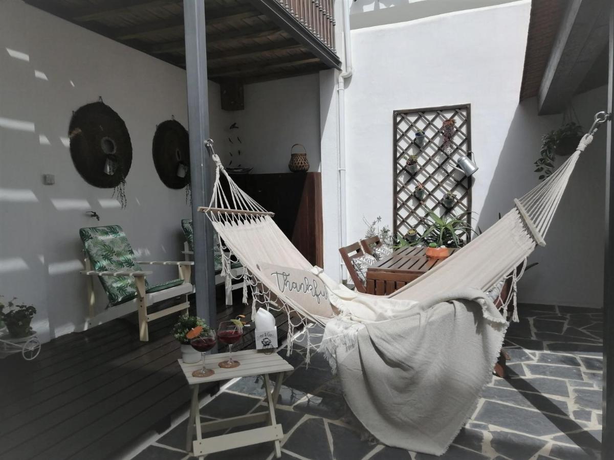 Courtyard House - Sun, Barbecue, Beach Σεσίμπρα Εξωτερικό φωτογραφία
